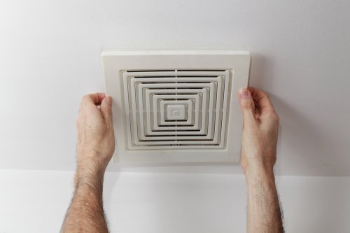 Ventilasi kamar mandi